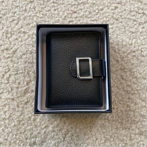 Identity Stronghold Women's Black Wallet NIB